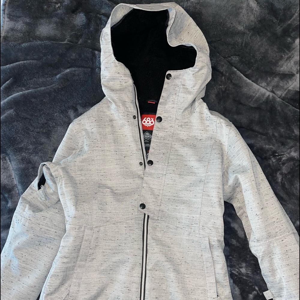 686 Women’s Ski/Snowboard Jacket